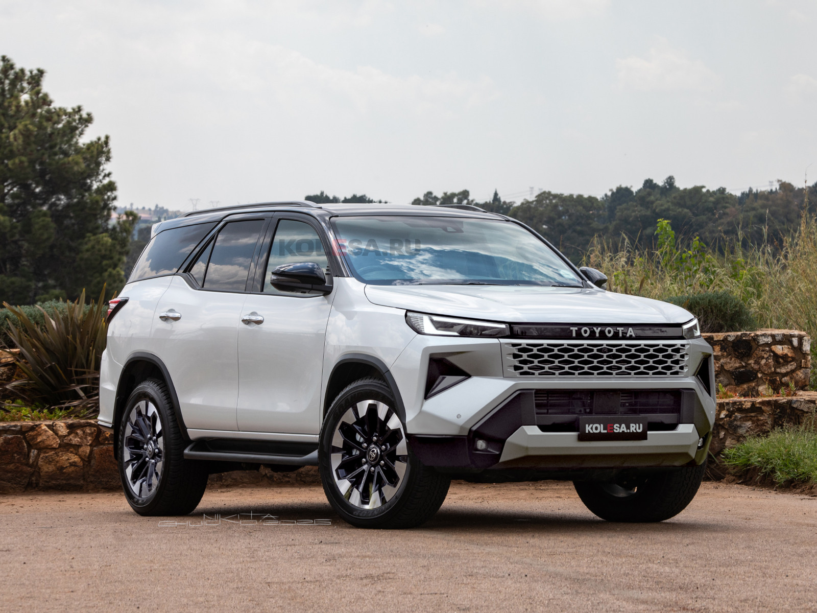 Photo of Обновлённый Toyota Fortuner: первые изображения