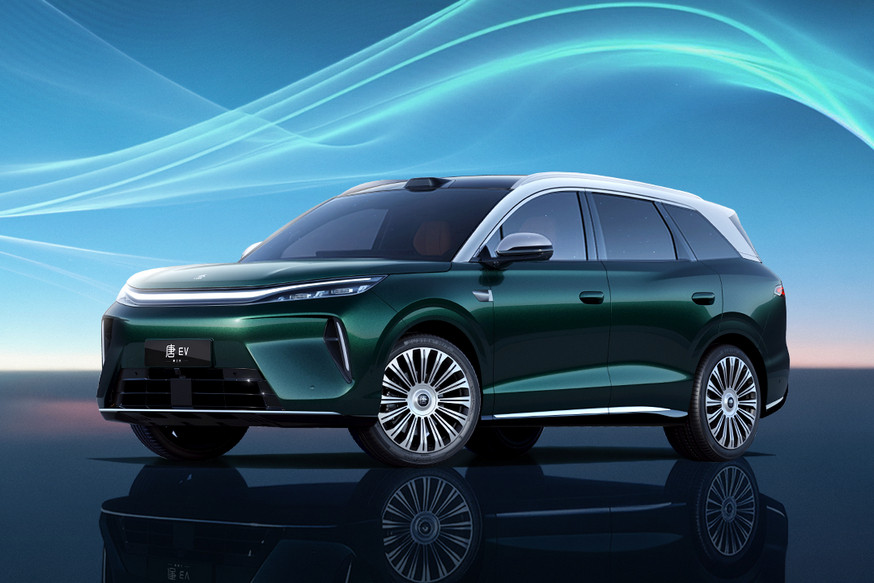 Photo of Кроссовер BYD Tang нового поколения получил два варианта оформления салона